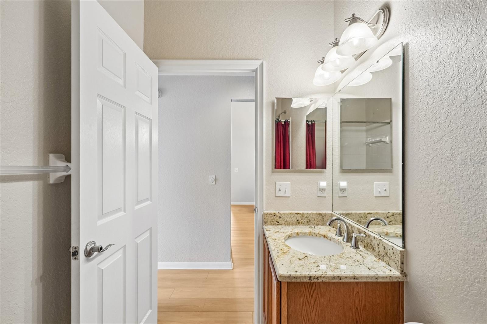 AYERSWORTH GLEN - Residential