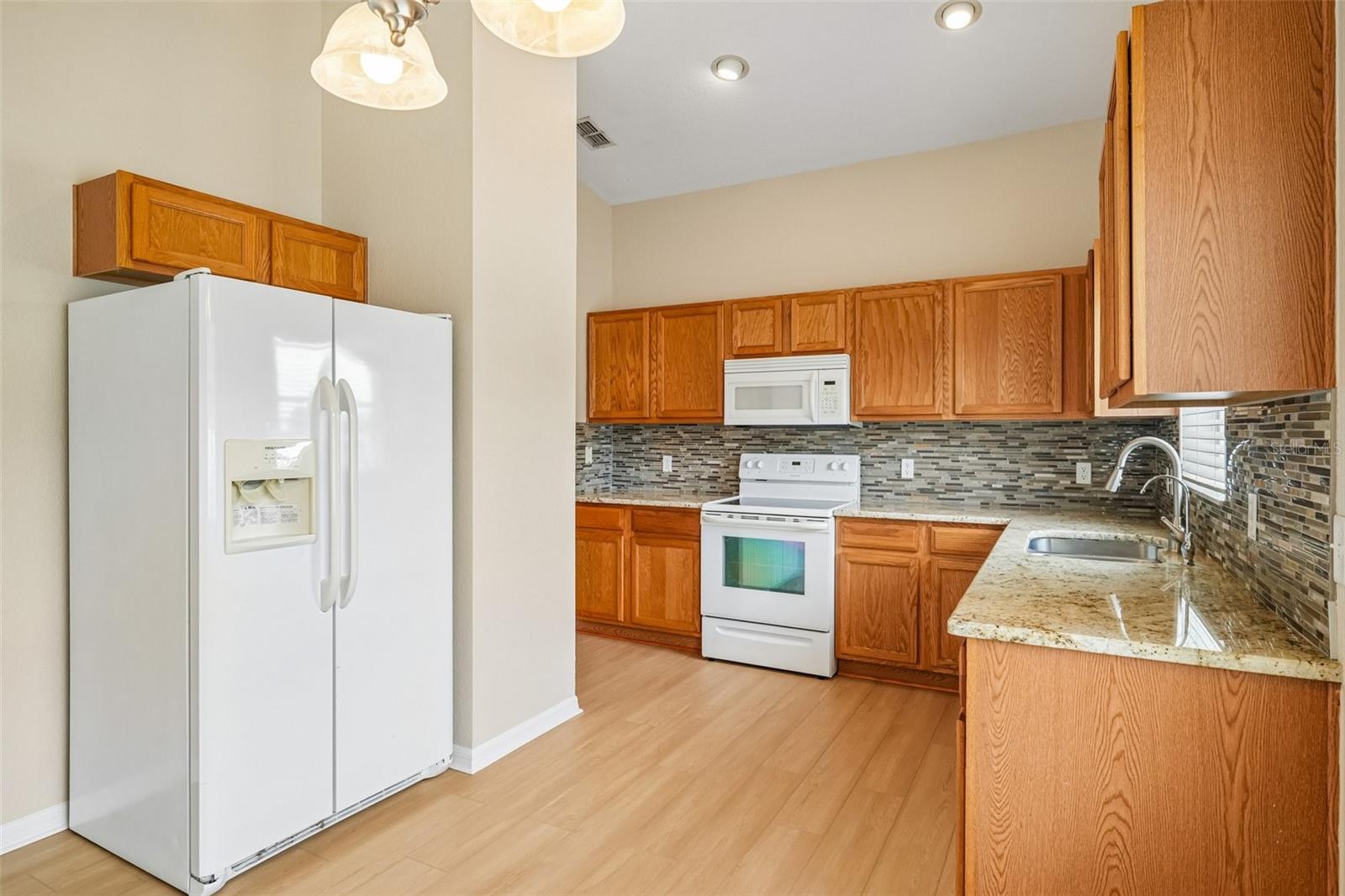 AYERSWORTH GLEN - Residential