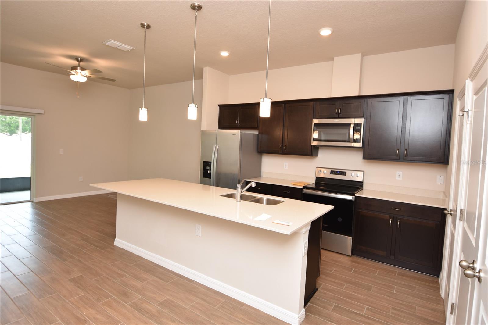 PINE LAKES - Residential Lease