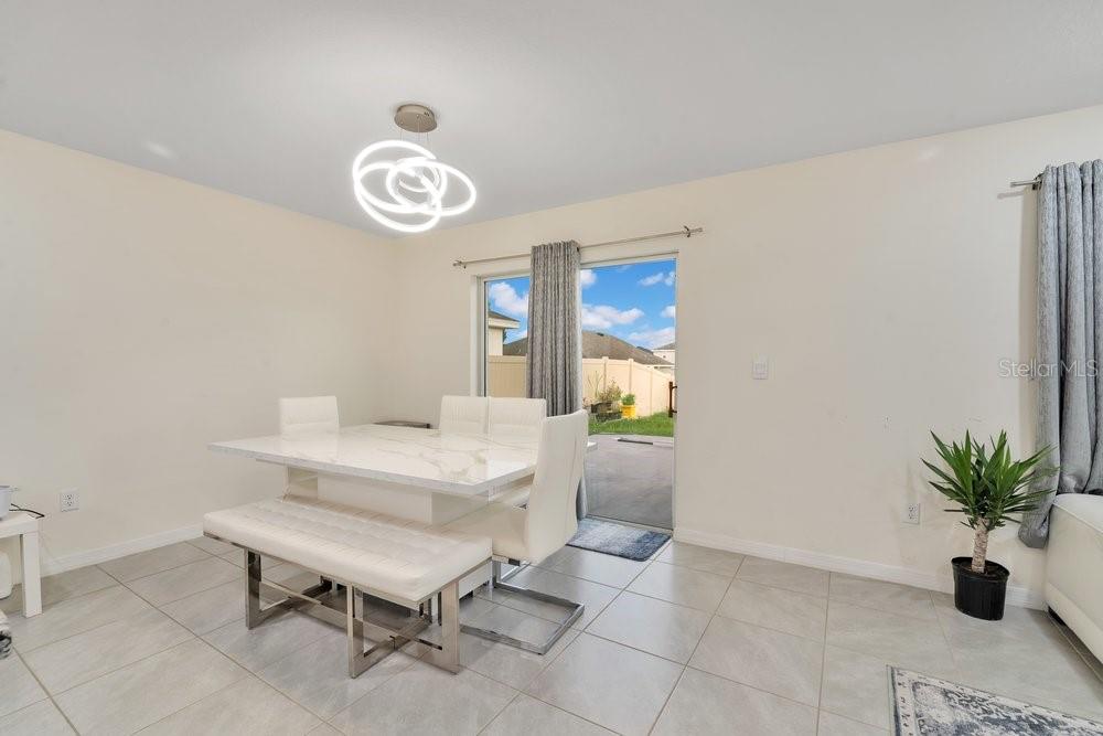 ZEPHYR RDG PH II - Residential