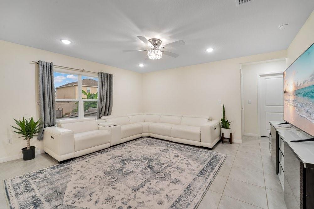 ZEPHYR RDG PH II - Residential