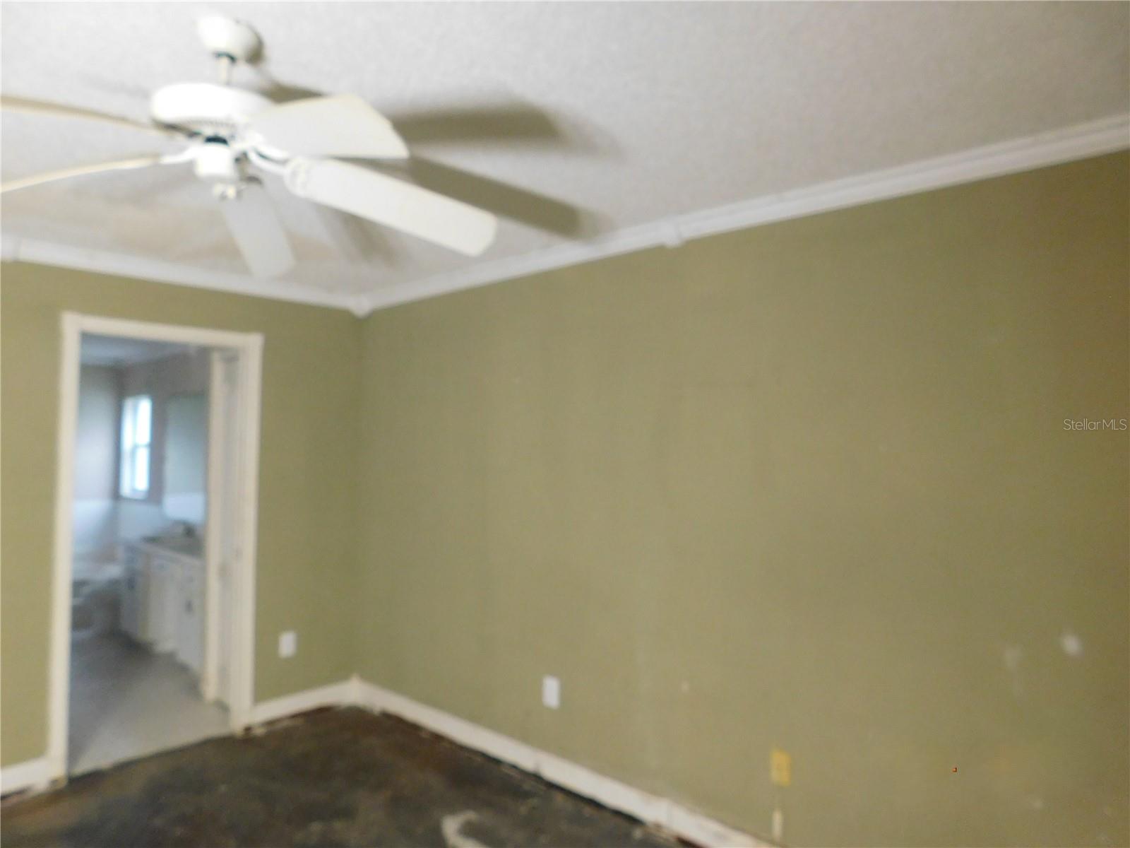 BEACON LAKES CONDO 05 01 - Residential