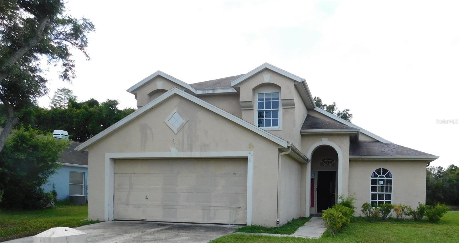 Auction Property. Large 3-bedroom, 2.5-bath home located in the desirable Meadow Pointe community of Wesley Chapel on a large peaceful pond!  This is an excellent area as it is close to shopping of all kinds.  Short drive to two great malls and also close to a large Publix and very close to Coopers Hawk Winery and Restaurant.  This home is a great opportunity.