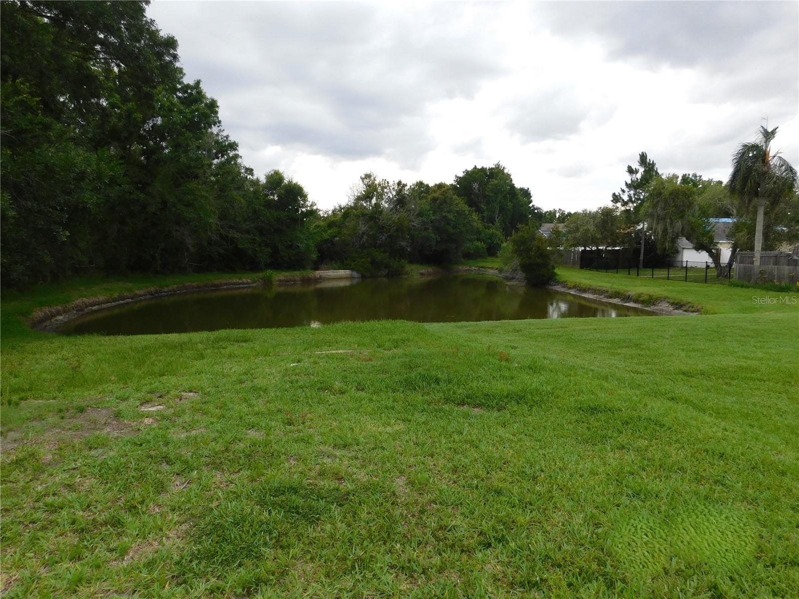 BEACON LAKES CONDO 05 01 - Residential