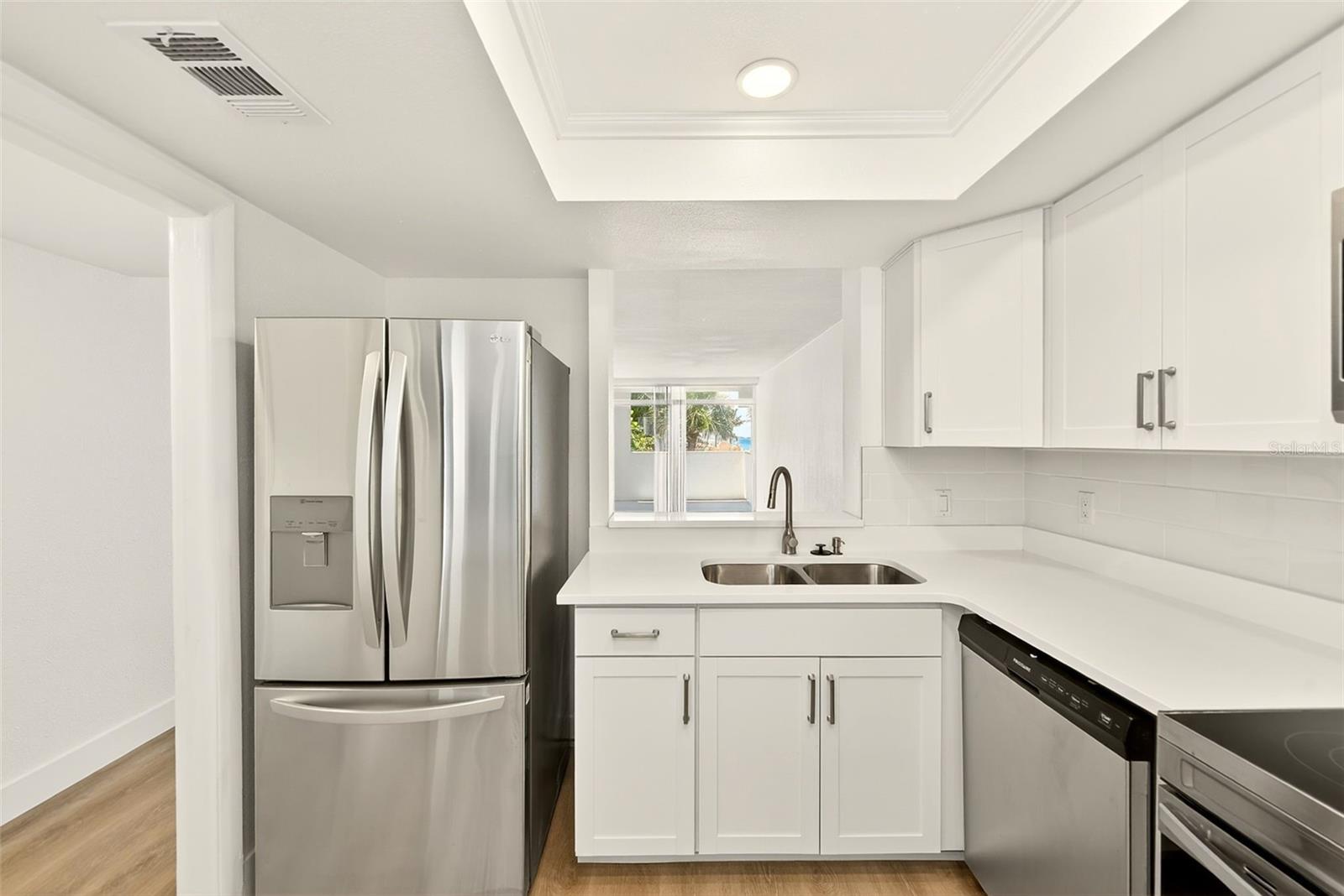 BREAKERS THE CONDO - Residential