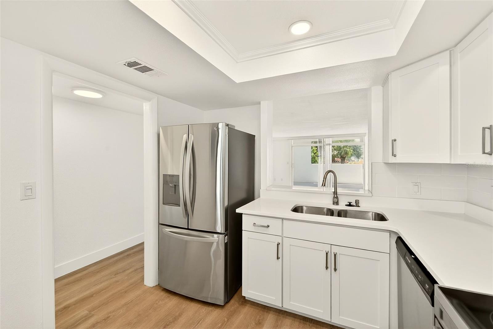 BREAKERS THE CONDO - Residential
