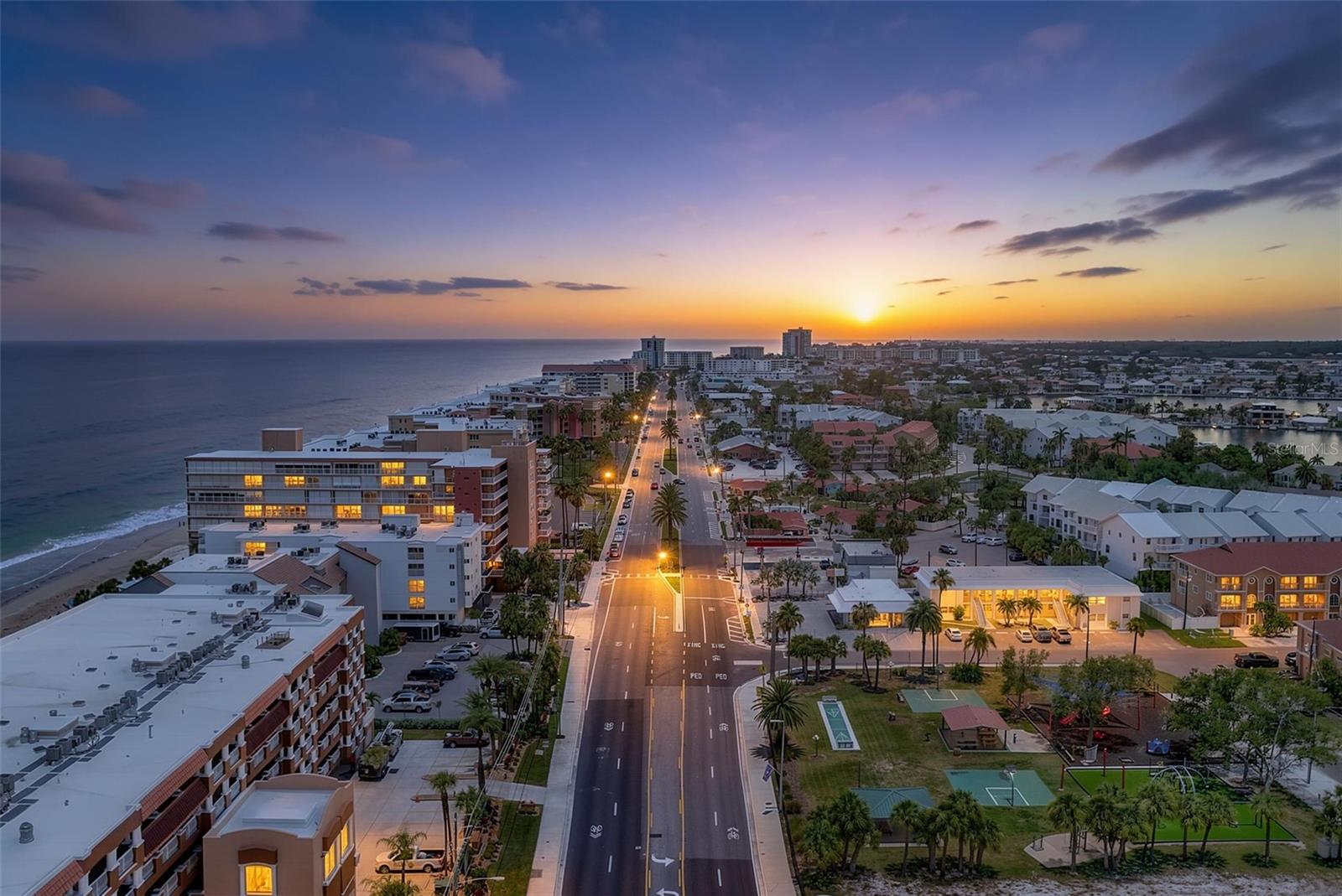 BREAKERS THE CONDO - Residential