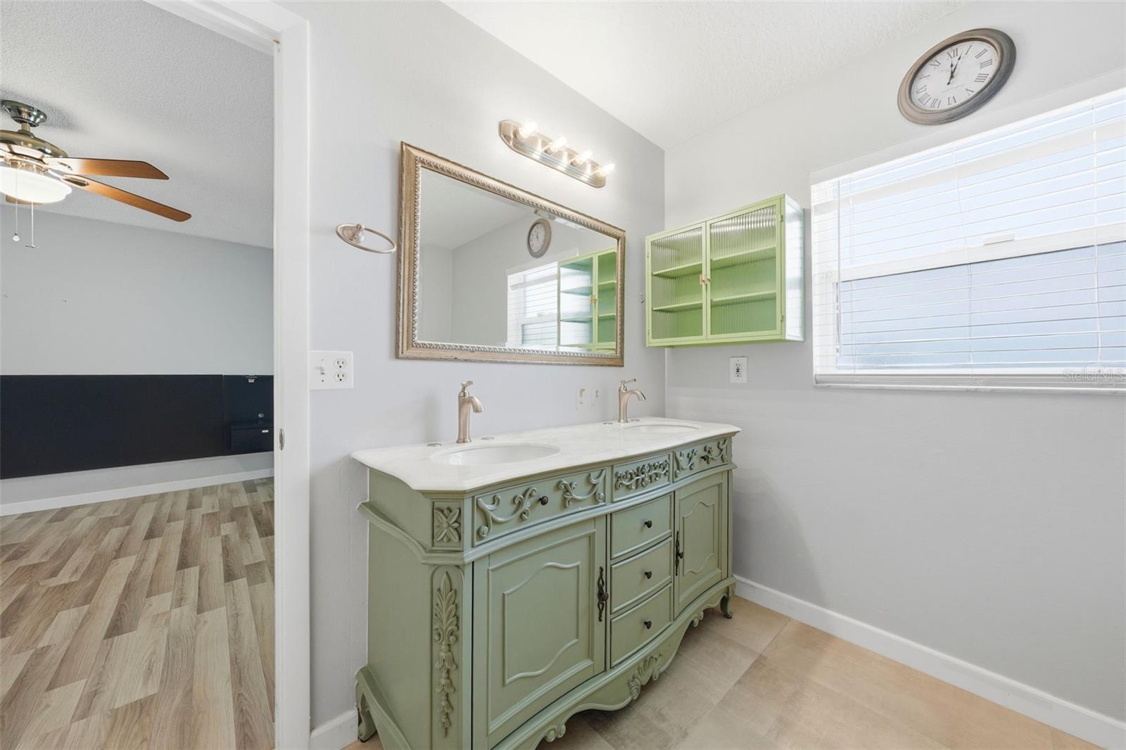 ANDOVER LAKES PH 03B - Residential