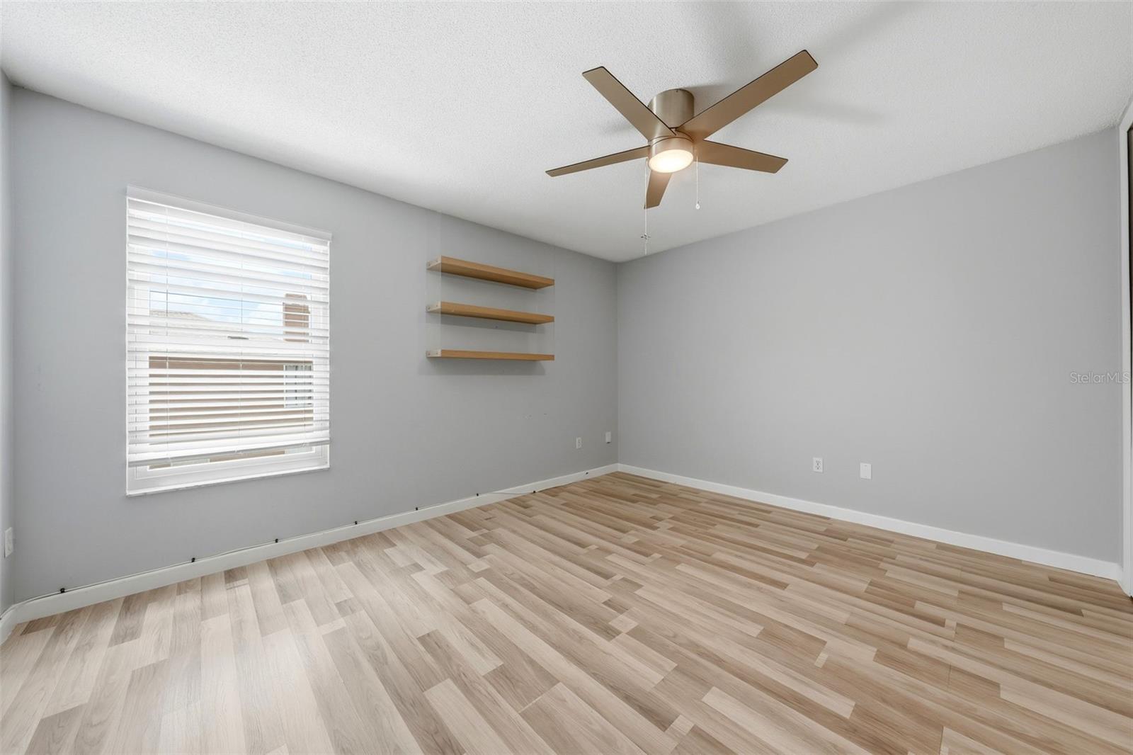 ANDOVER LAKES PH 03B - Residential