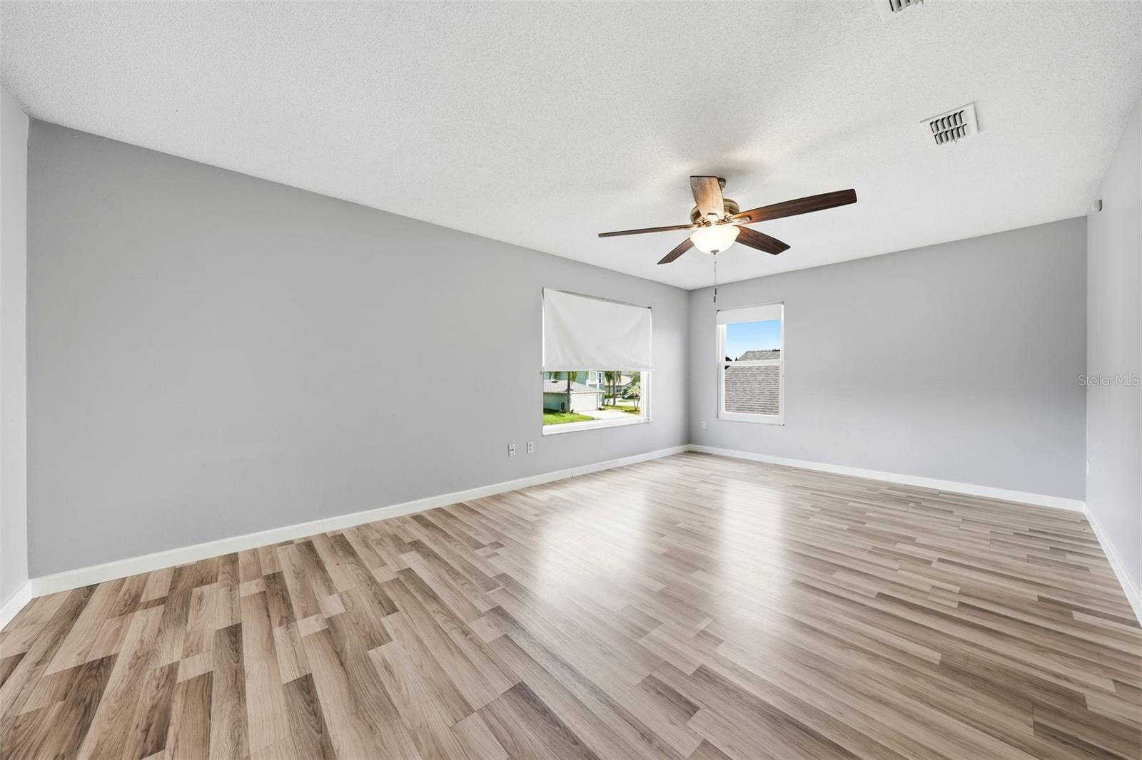 ANDOVER LAKES PH 03B - Residential