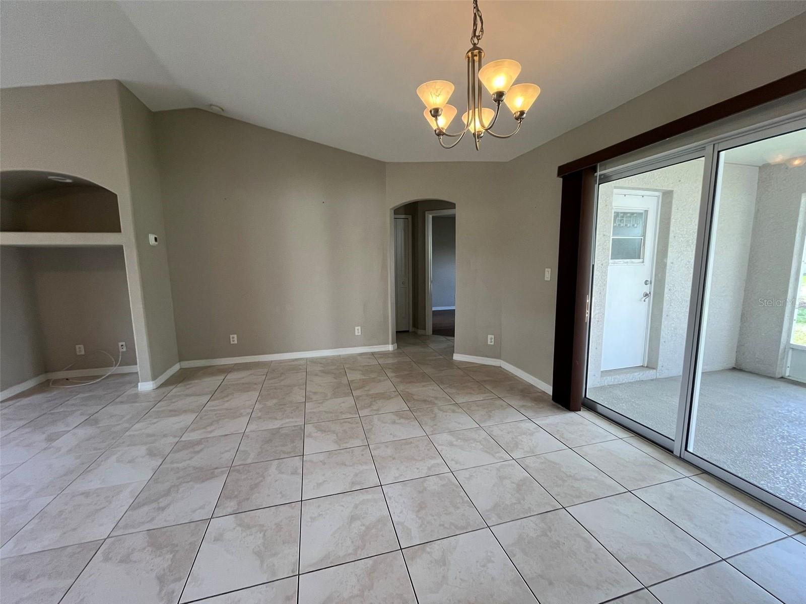 PORT CHARLOTTE SUB 11 - Residential Lease