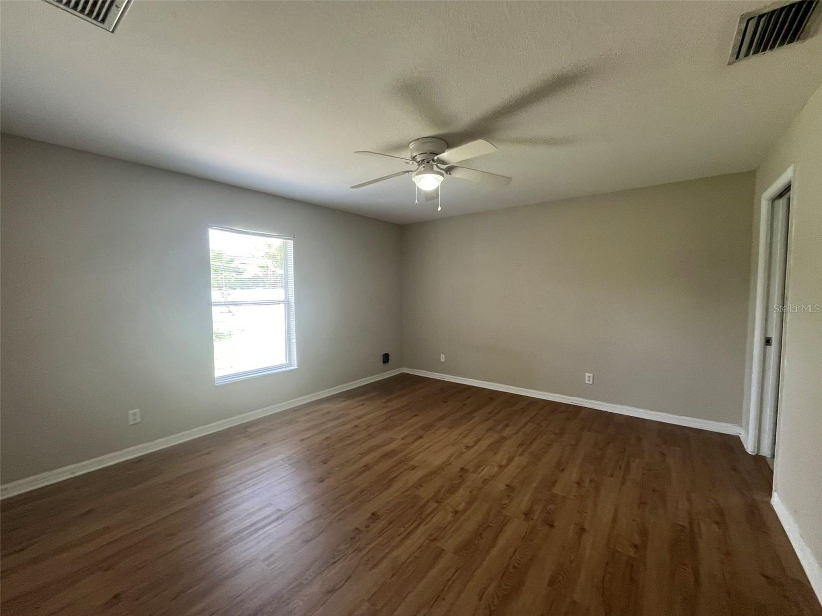 PORT CHARLOTTE SUB 11 - Residential Lease