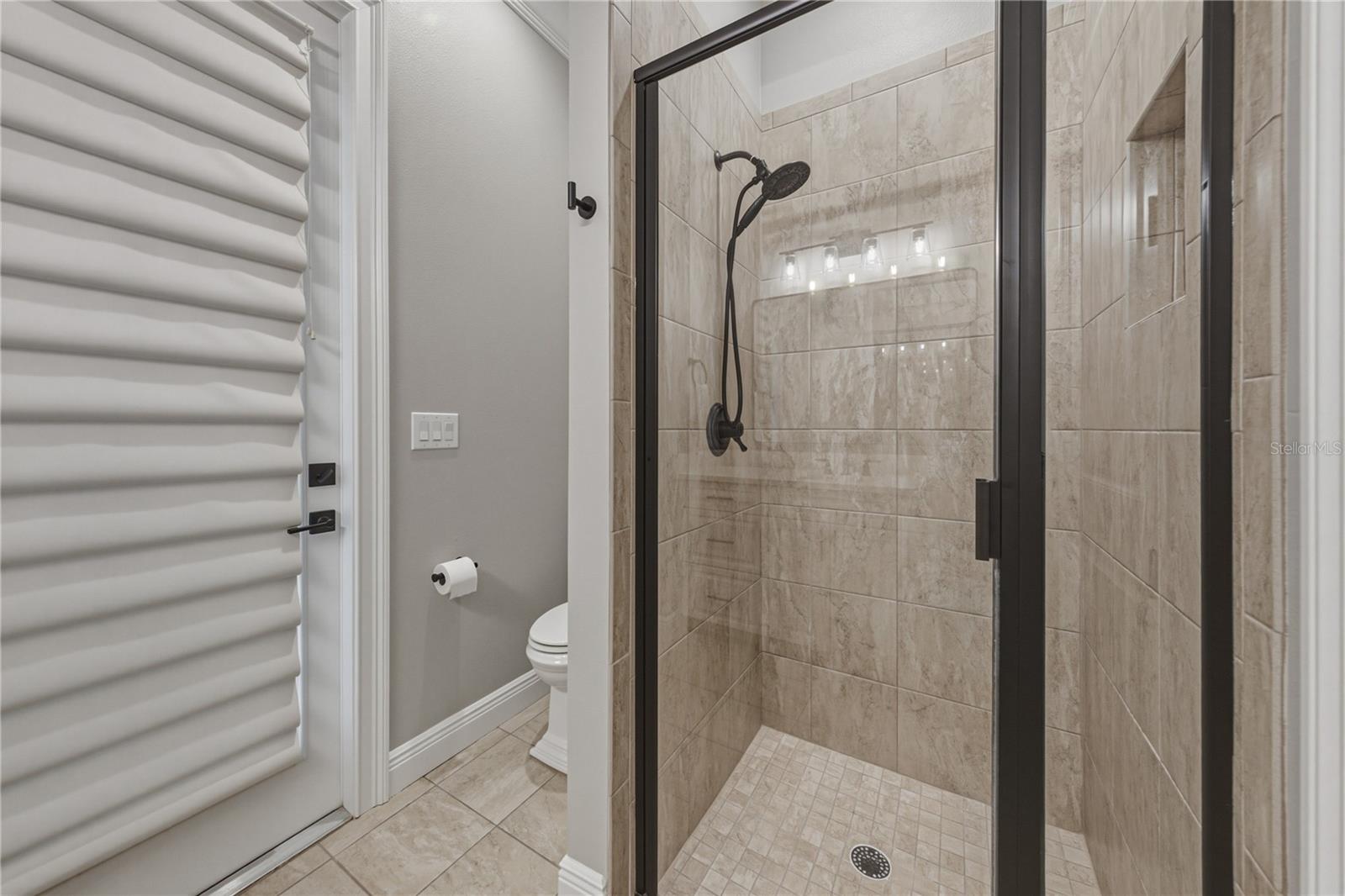 KUMQUAT LANDING - Residential