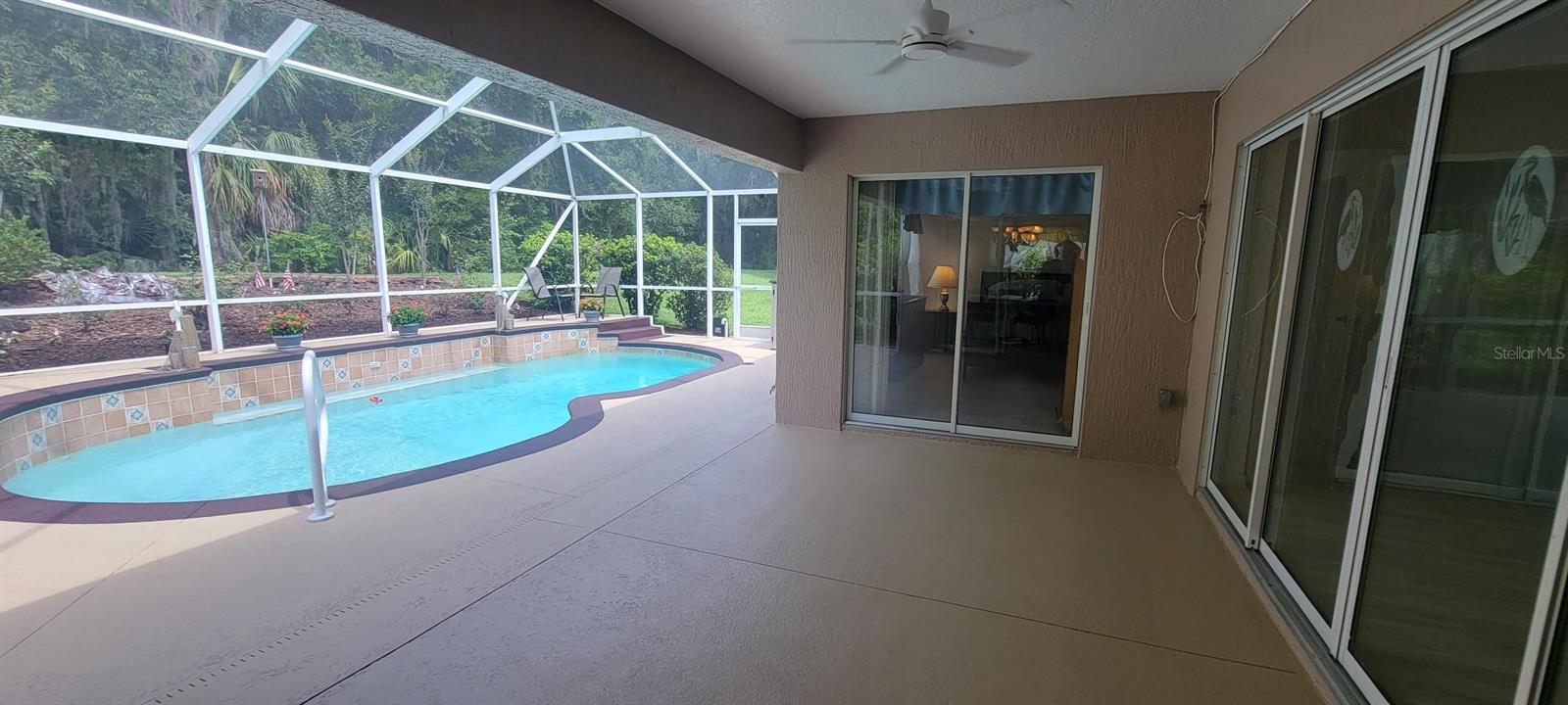 SUMMEGLEN PH 01 - Residential