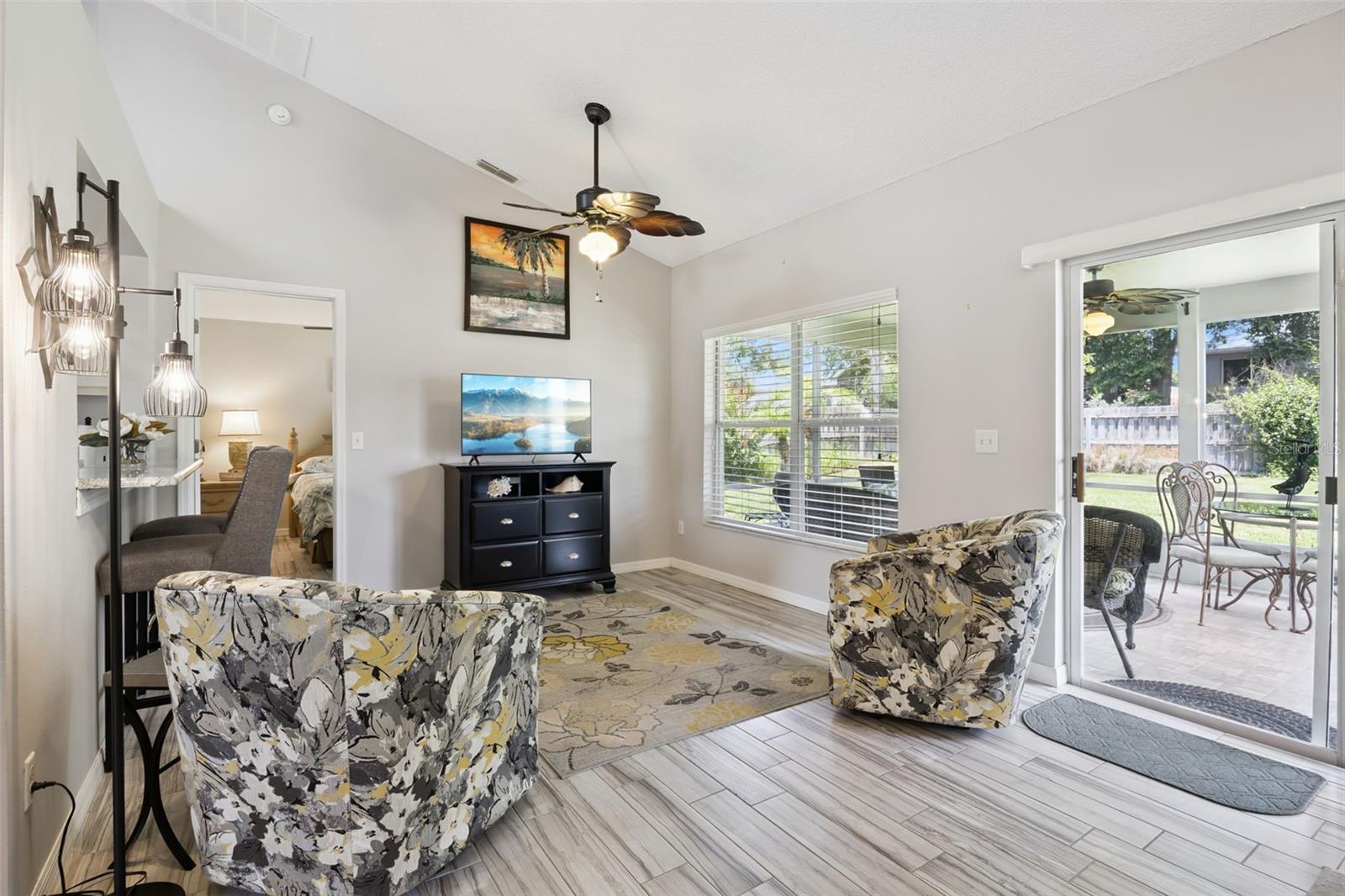 EUSTIS CROOKED LAKE RIDGE ADD 01 - Residential