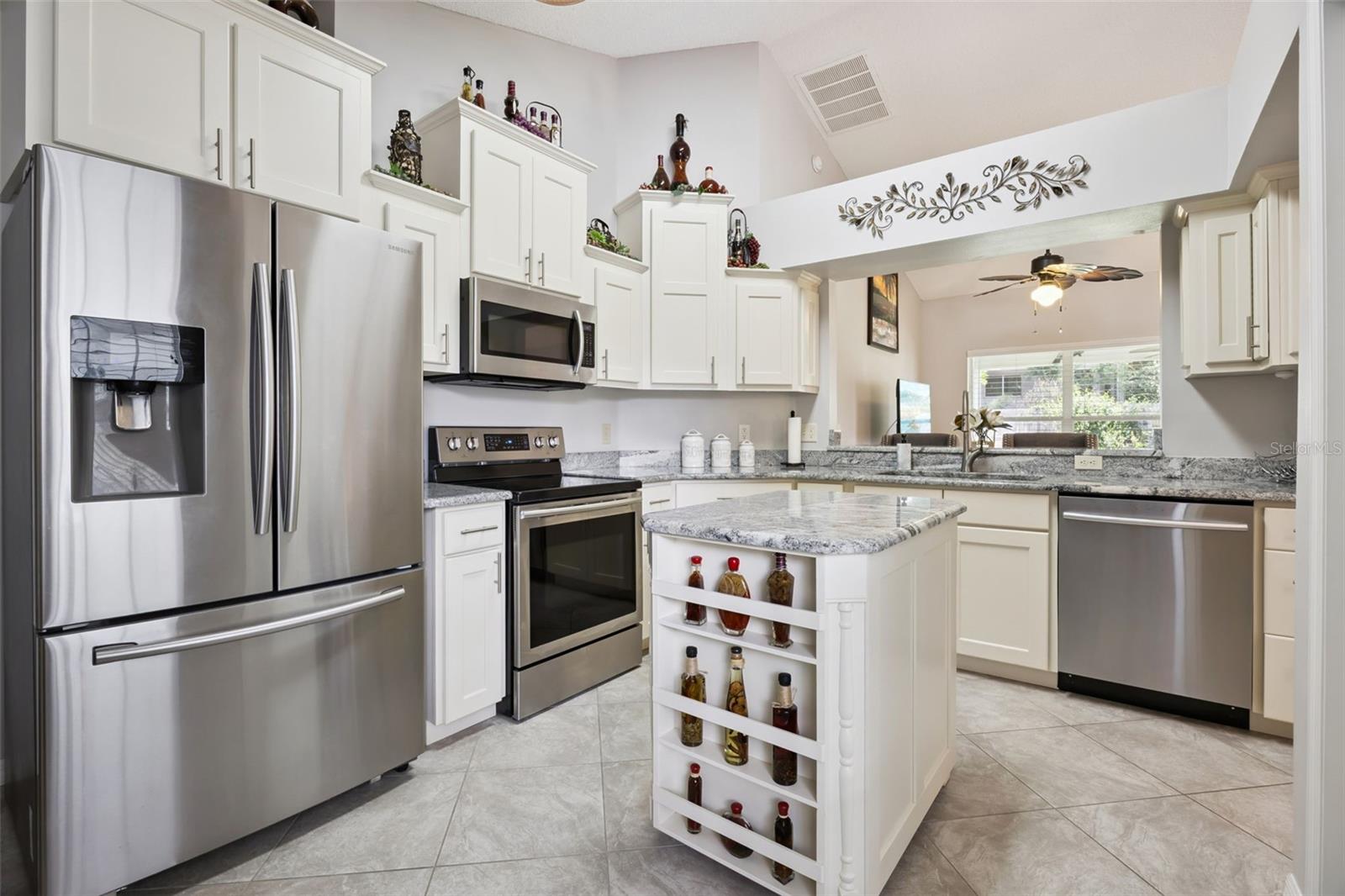 EUSTIS CROOKED LAKE RIDGE ADD 01 - Residential