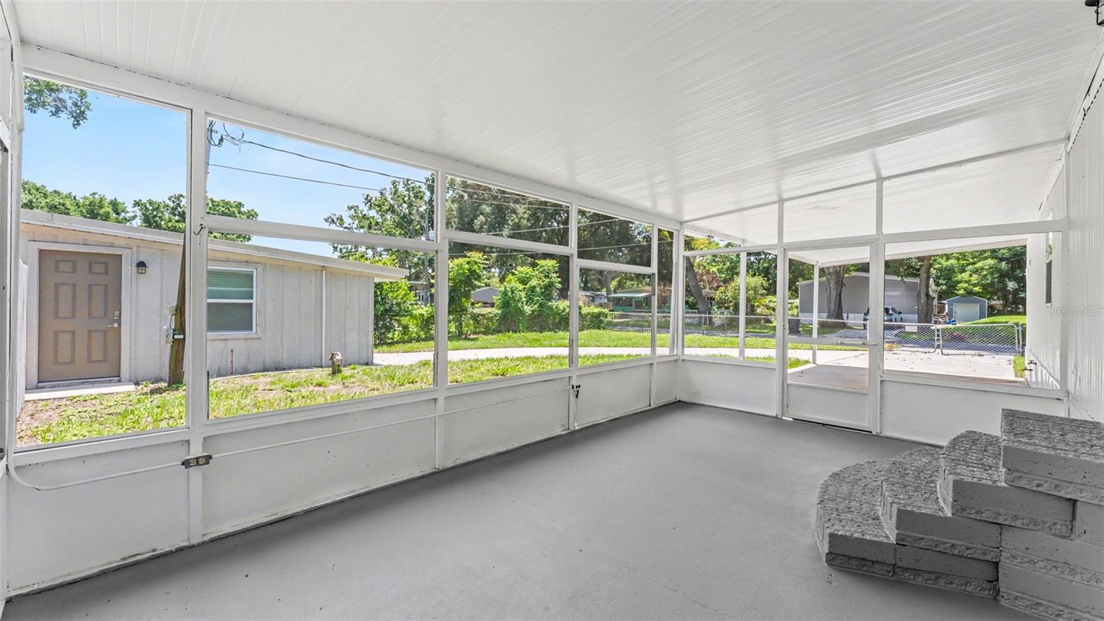 MARIANA WOODS - Residential
