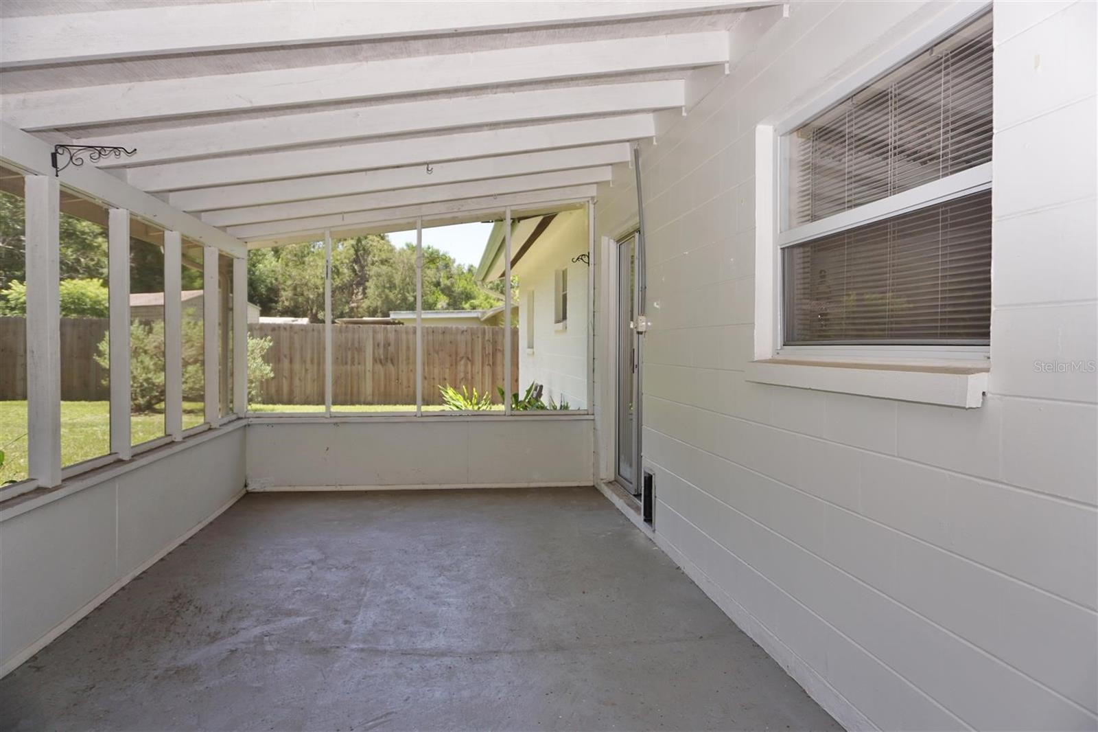 TROPIC TERRACE - Residential