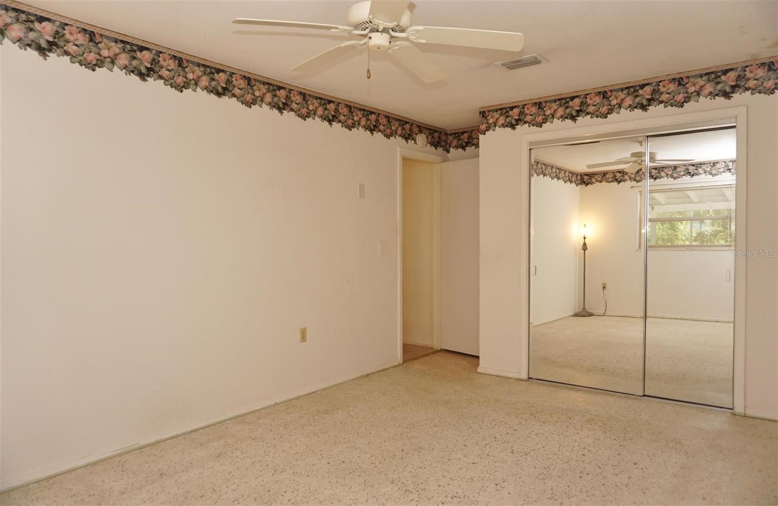 TROPIC TERRACE - Residential