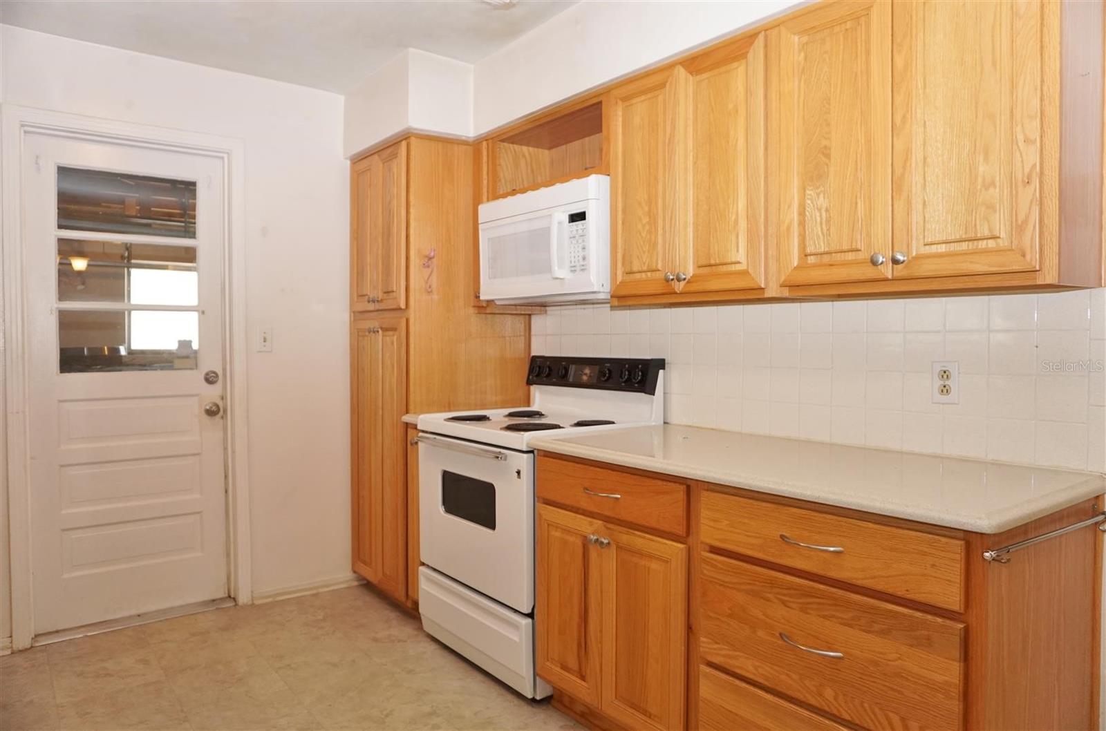TROPIC TERRACE - Residential