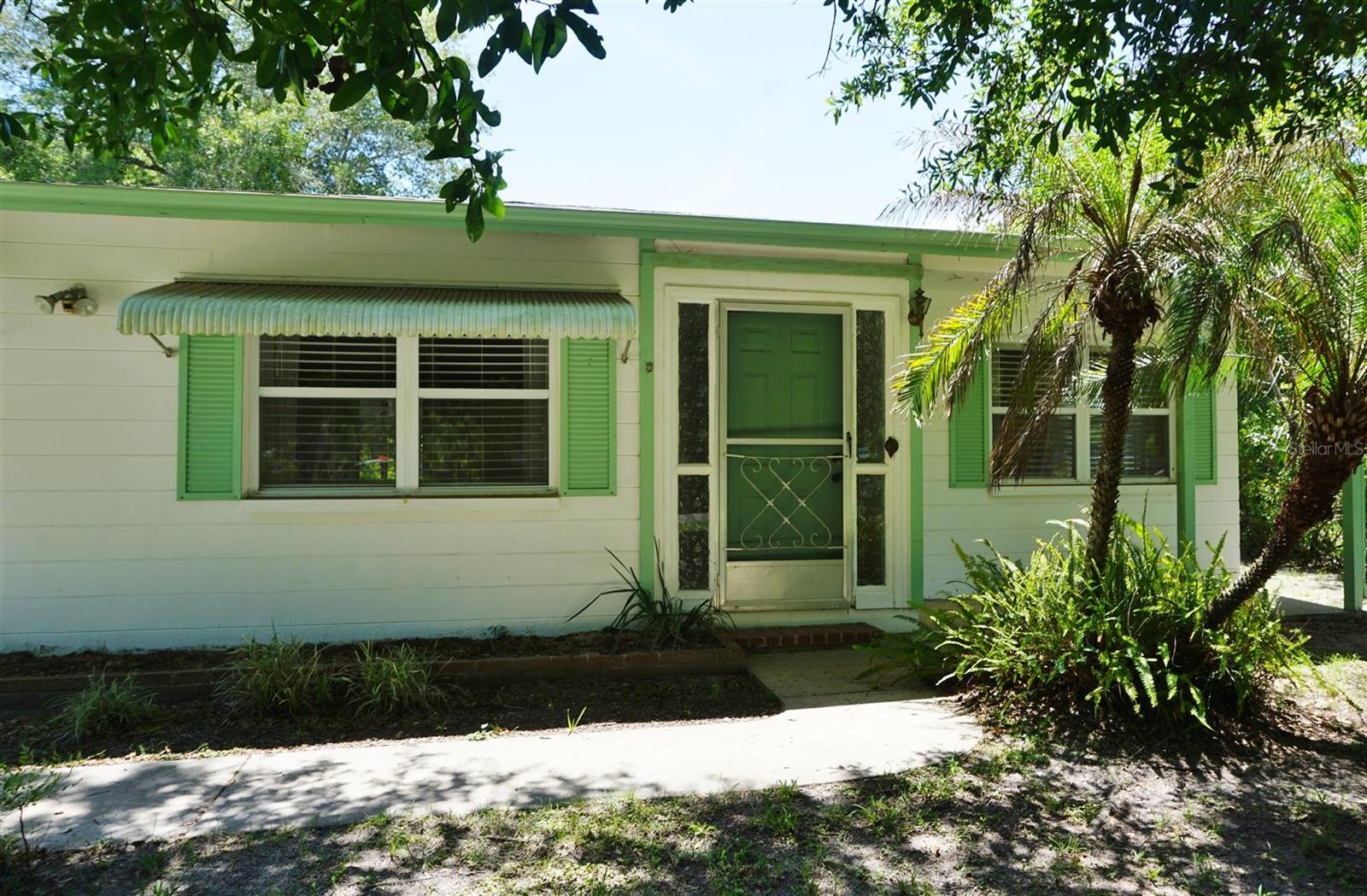 TROPIC TERRACE - Residential