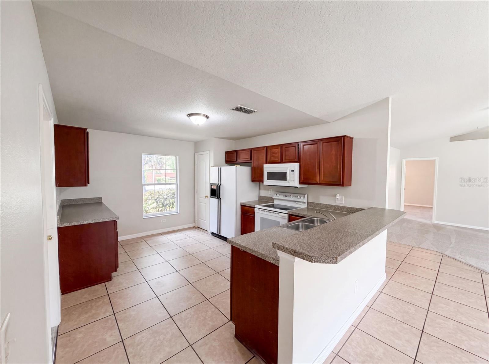 CHRISTIANA GARDENS - Residential