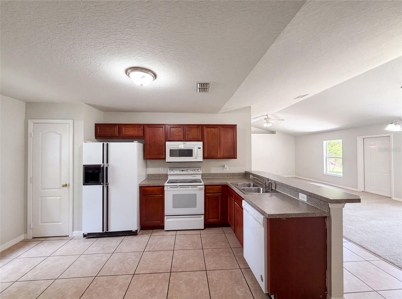 CHRISTIANA GARDENS - Residential