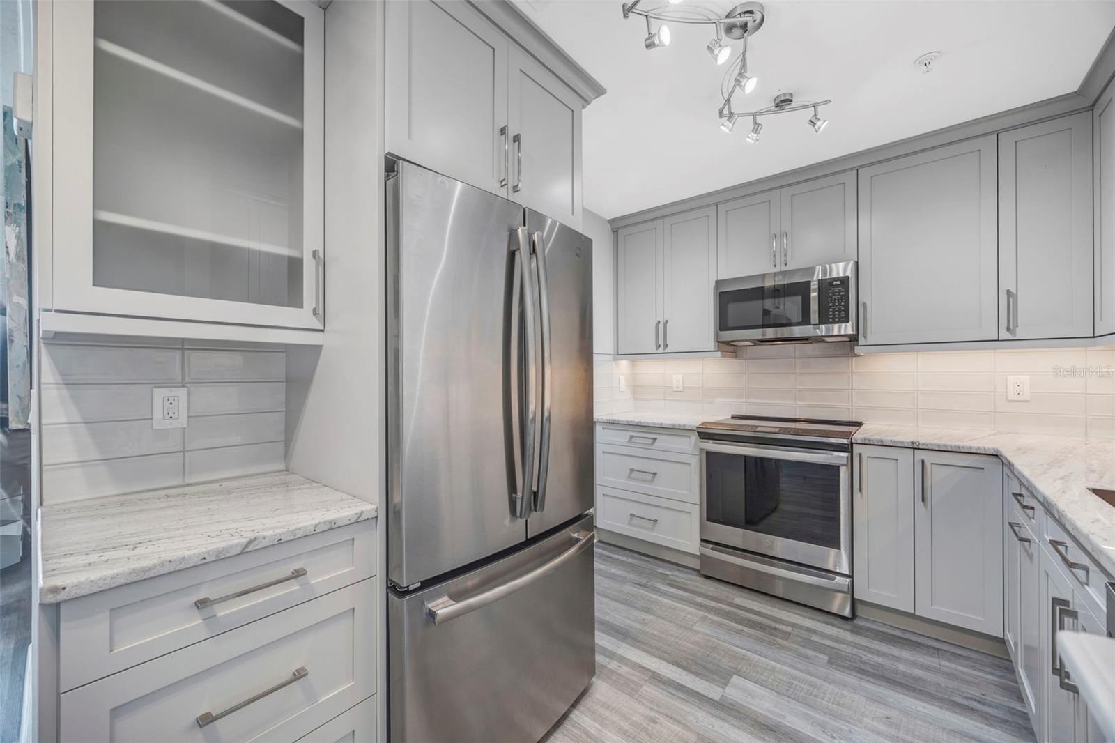 345 BAYSHORE A CONDO - Residential