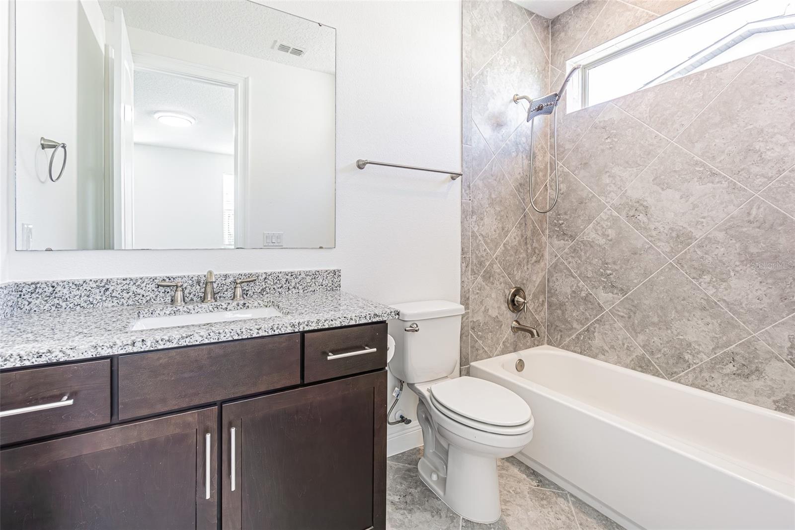 CANOPY OAKS PH 1 - Residential