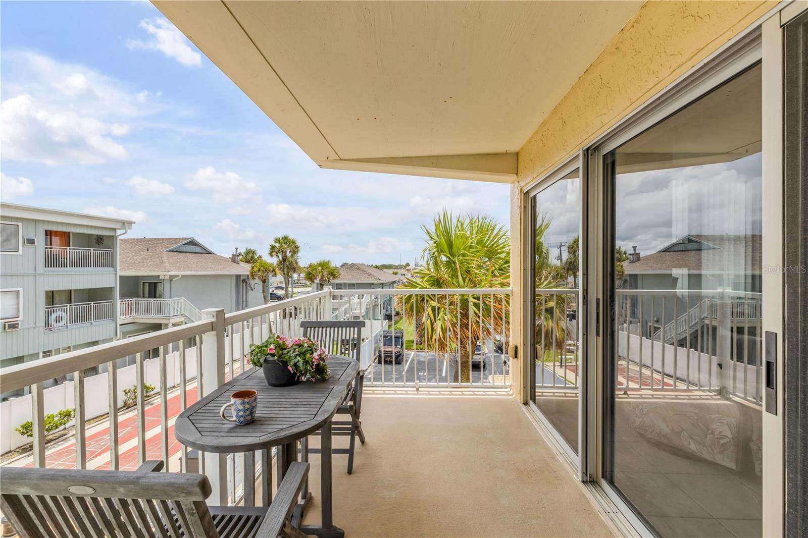 PONCE DE LEON TOWERS CONDO - Residential