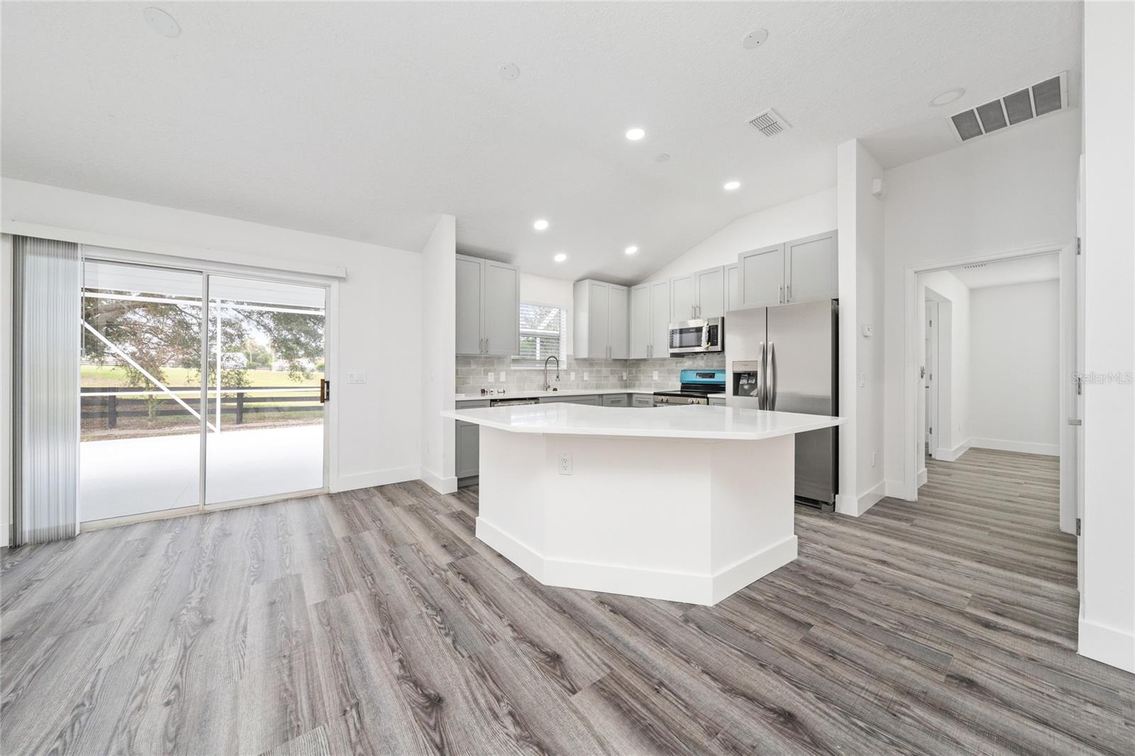 VILLAGES SUMTER - Residential