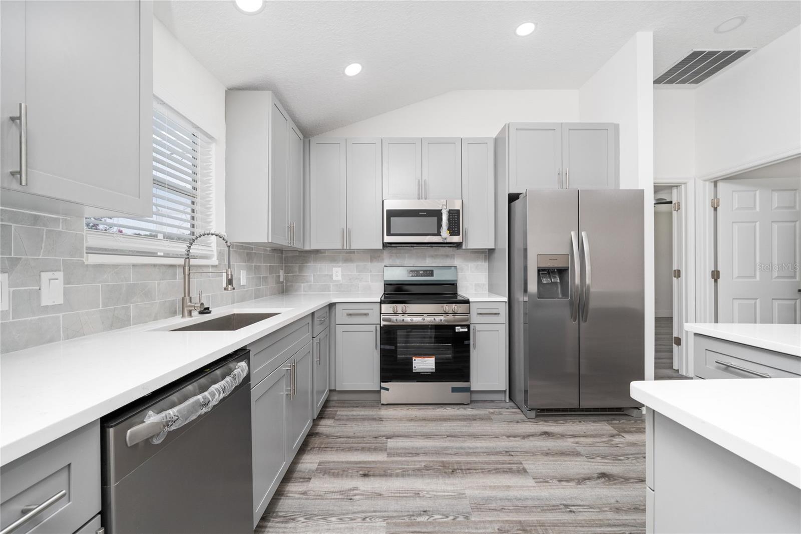 VILLAGES SUMTER - Residential