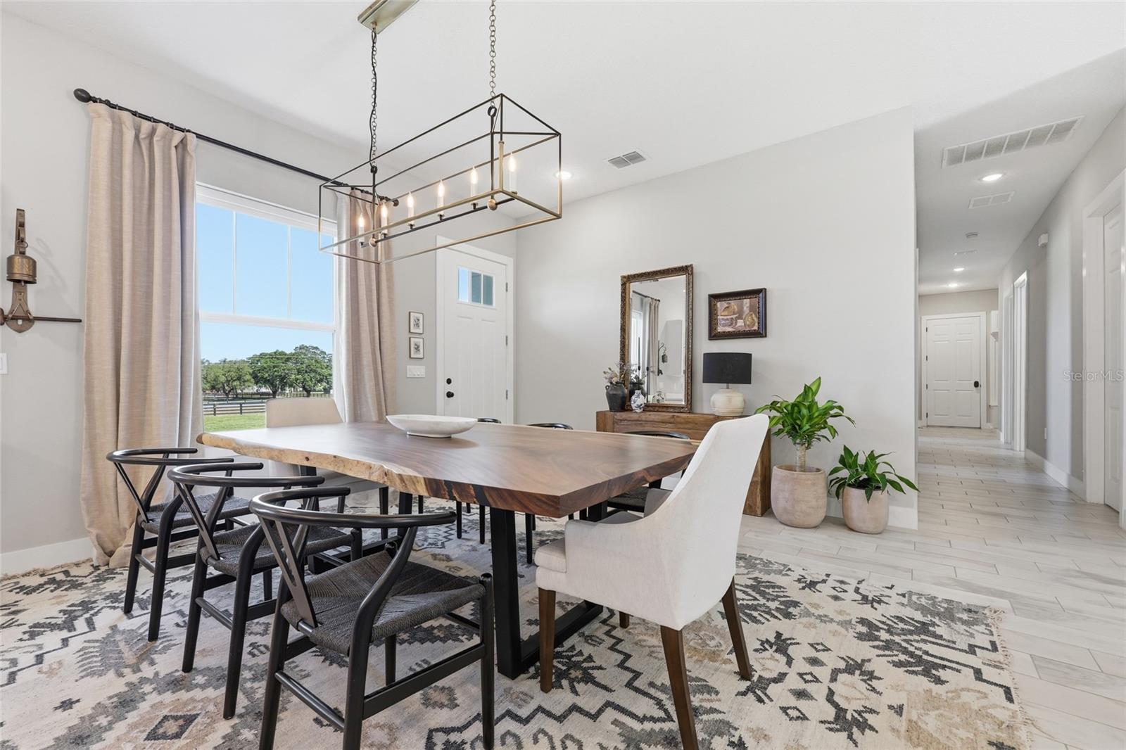 ROLLING HILLS ESTATES UN 5 - Residential