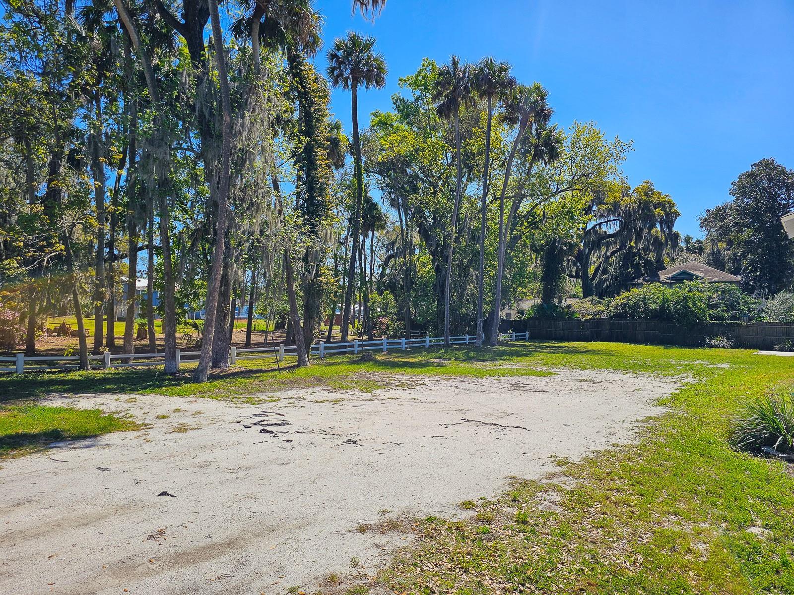 PARKSIDE - Commercial Sale