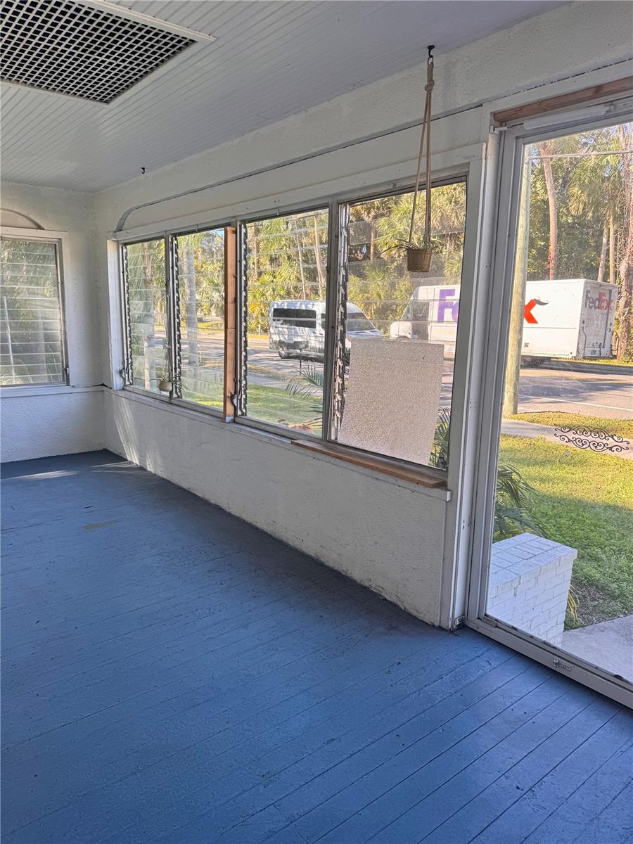 PARKSIDE - Commercial Sale