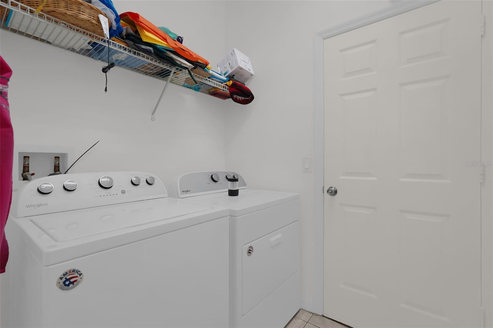 VICTORIA LNDGS - Residential