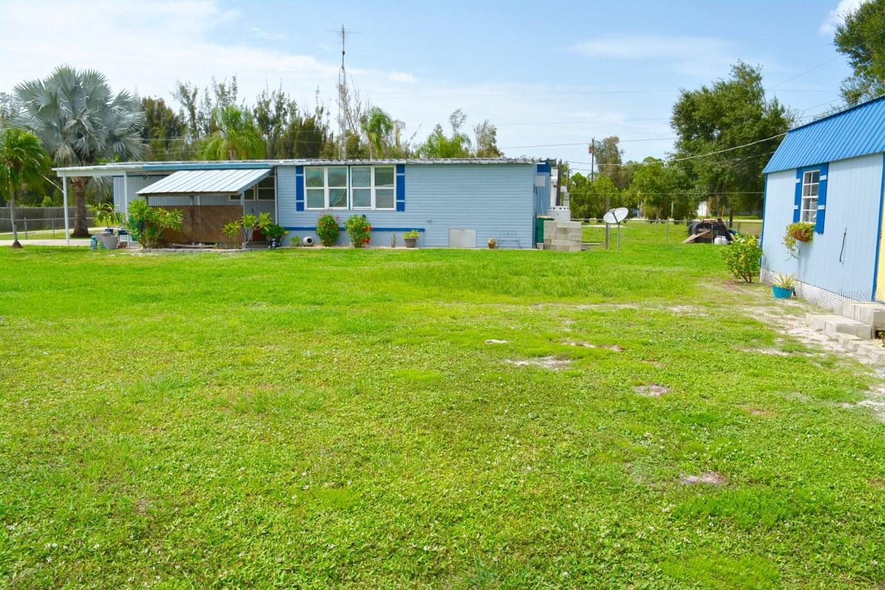 TAMIAMI MOBILE VILLAGE - Residential