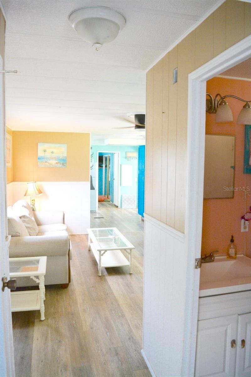 TAMIAMI MOBILE VILLAGE - Residential