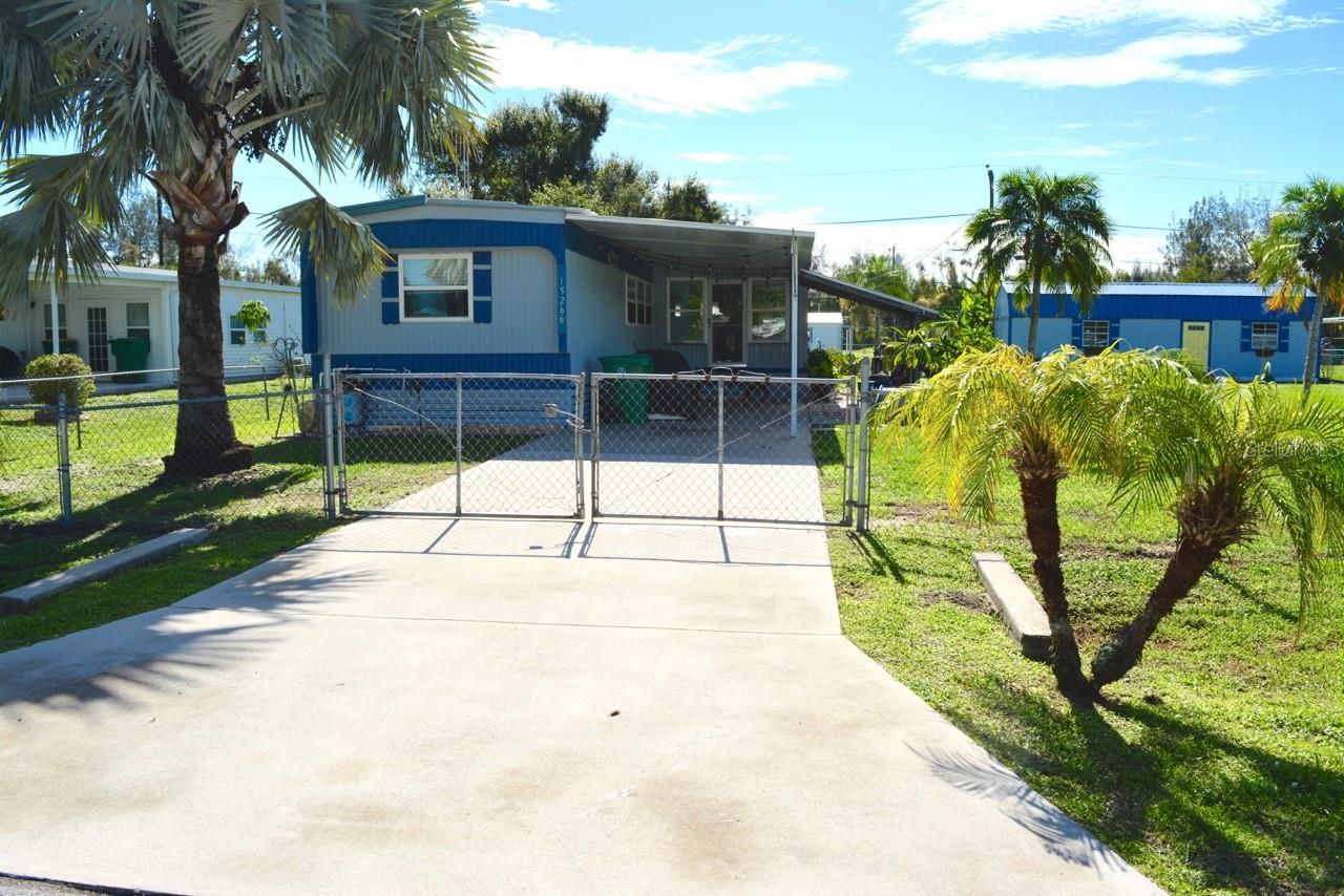 TAMIAMI MOBILE VILLAGE - Residential