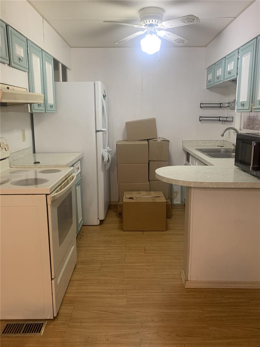 BROOKRIDGE COMMUNITY UNIT 1 BLK 19 LOTS 5 & 6 - Residential