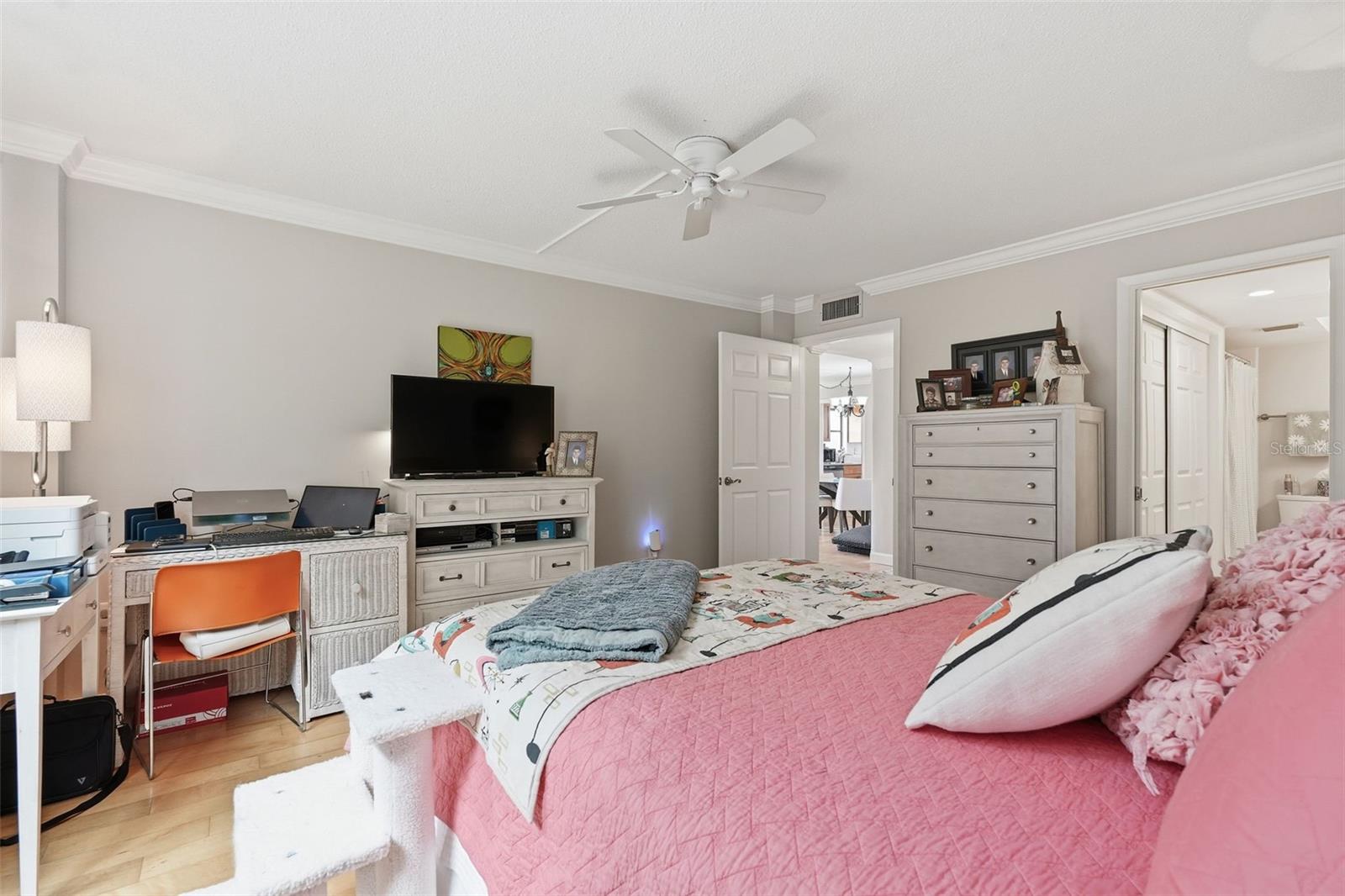 SEVILLE CONDO 8 - Residential Lease