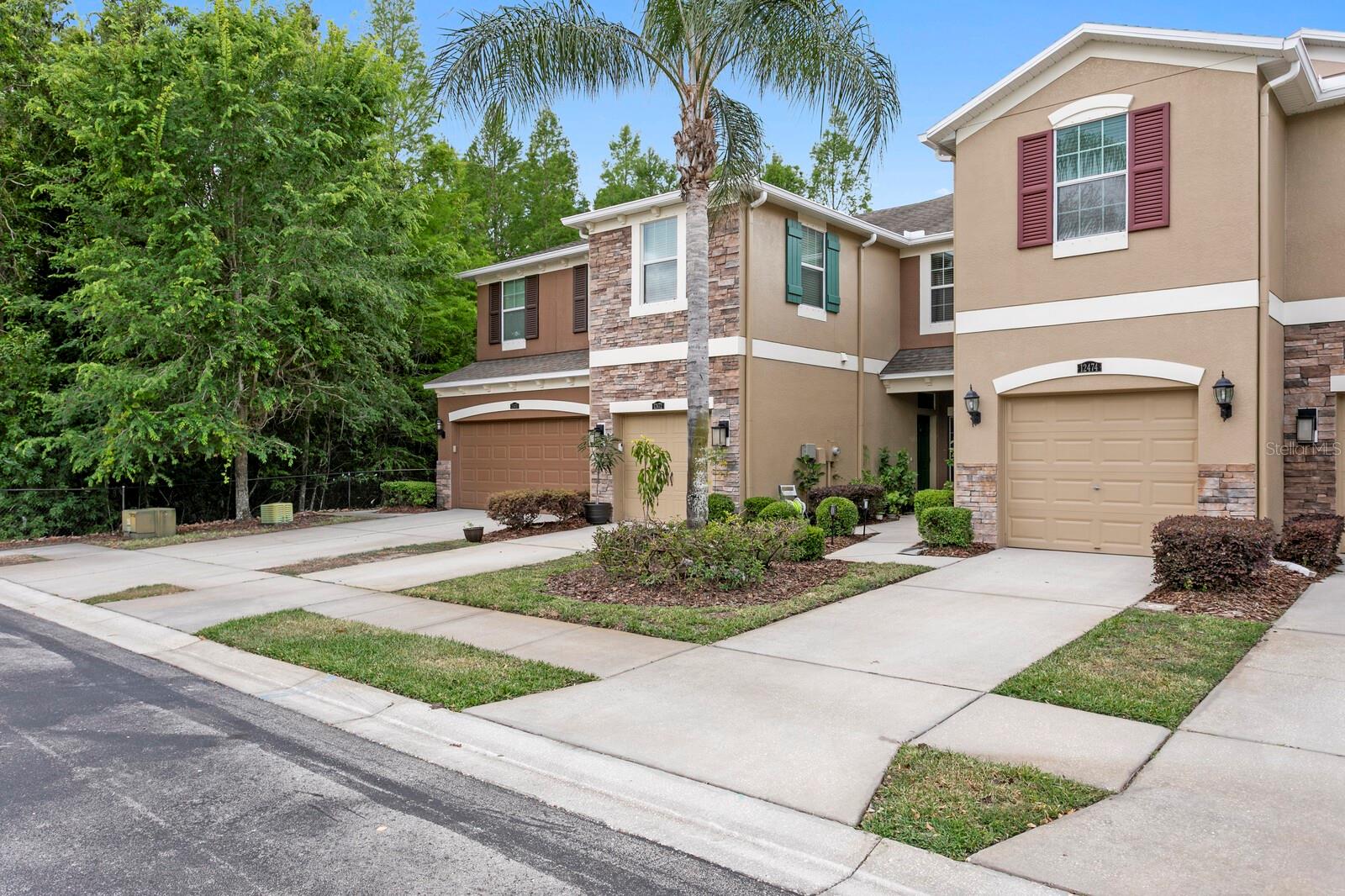 SOUTH HAMPTON - Residential