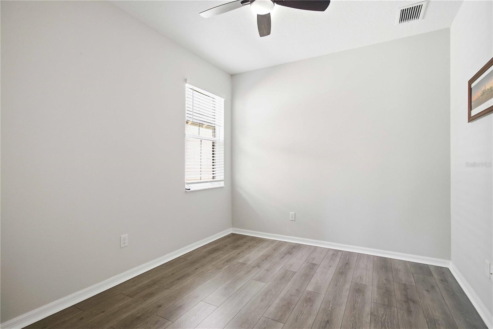 AMBERLY PH II - Residential Lease
