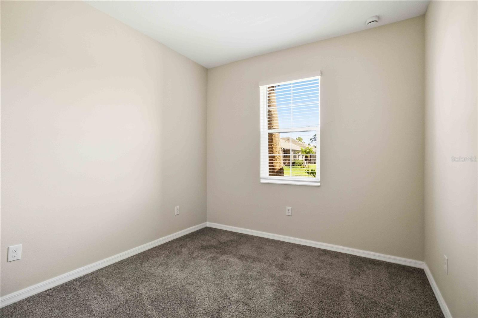 AMBERLY PH II - Residential Lease