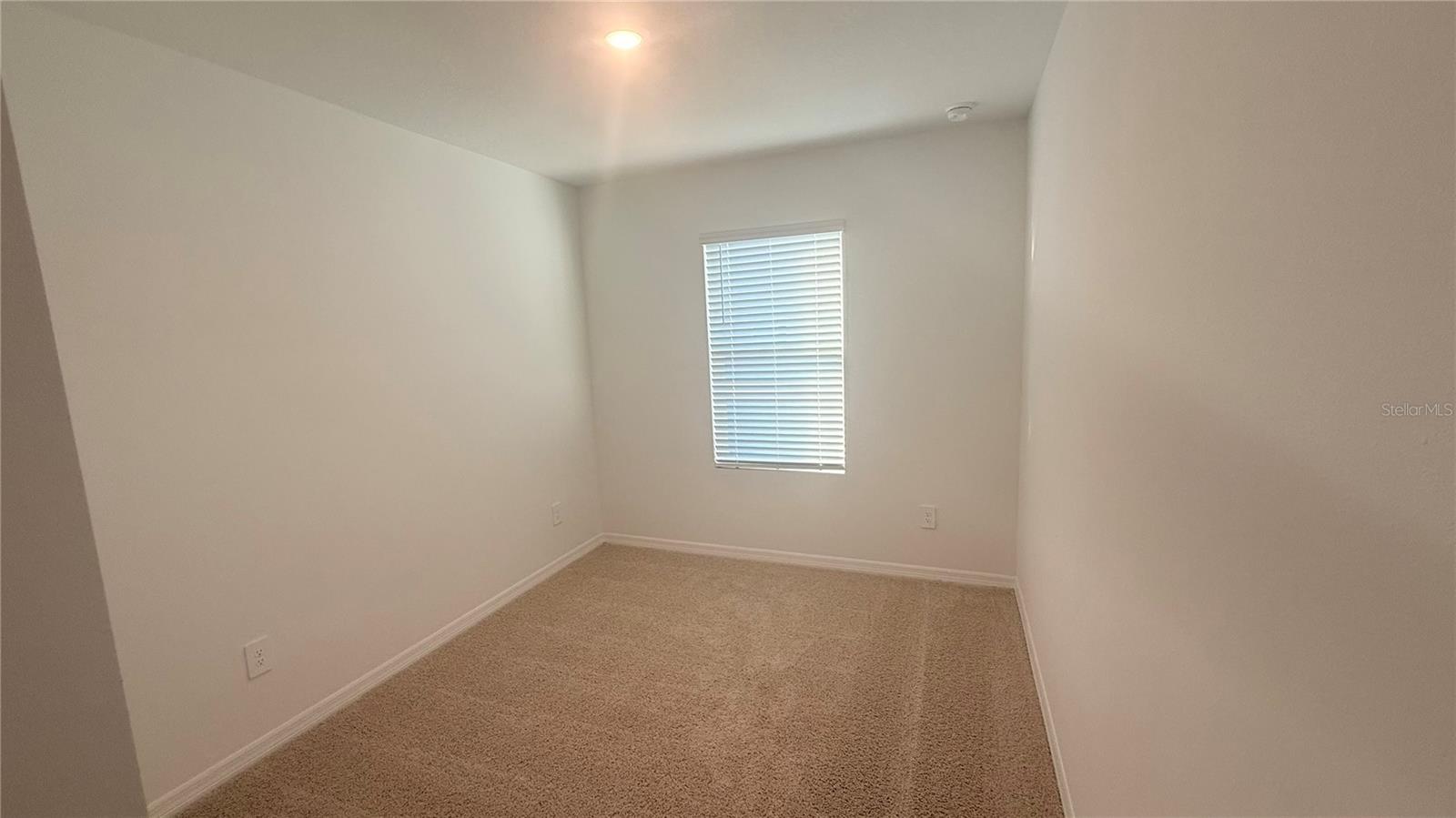 SALEM TOWNHOMES - Residential Lease