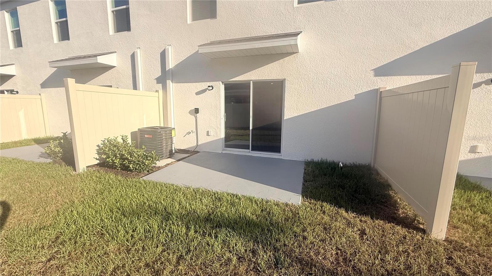 SALEM TOWNHOMES - Residential Lease