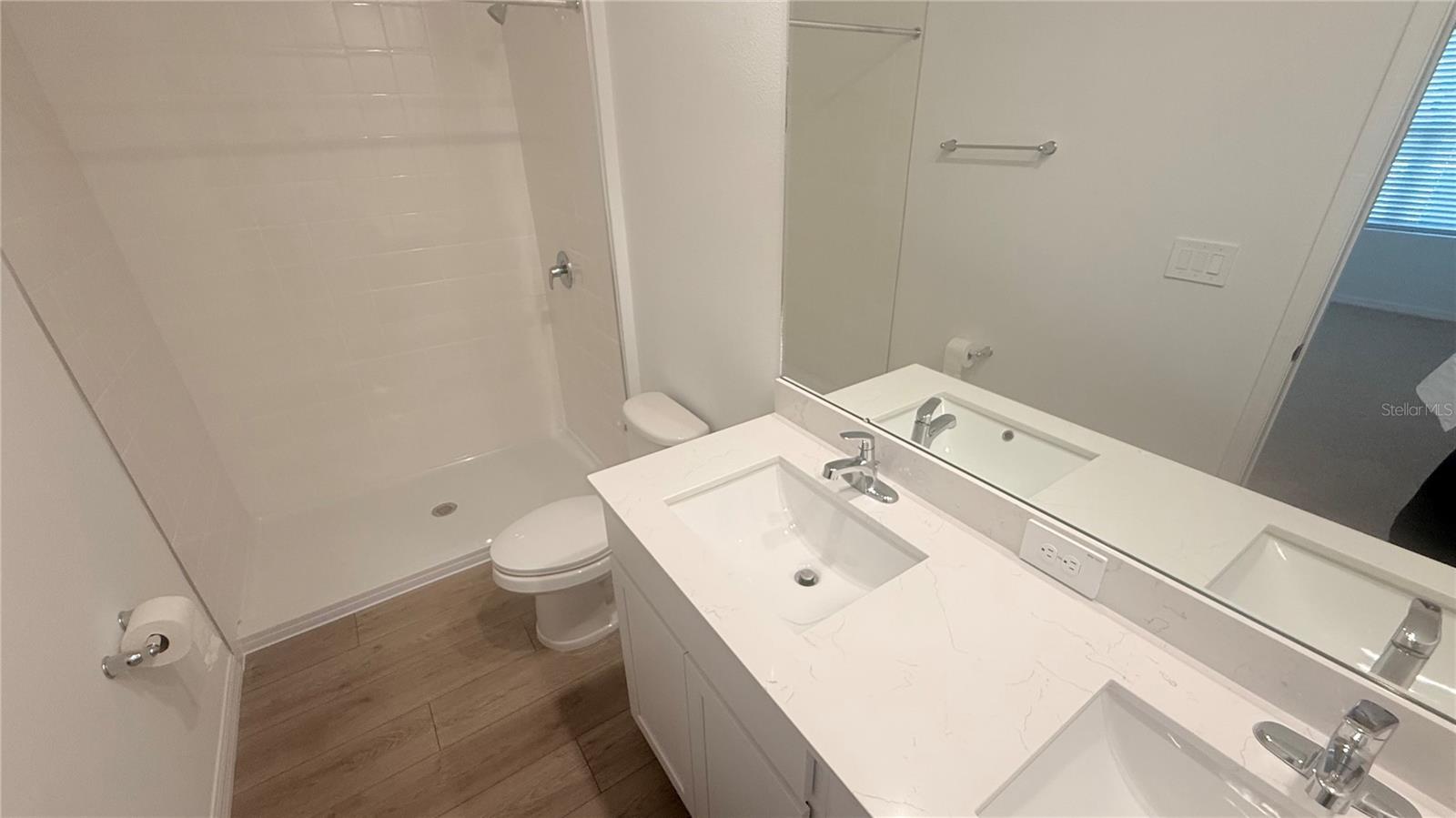 SALEM TOWNHOMES - Residential Lease