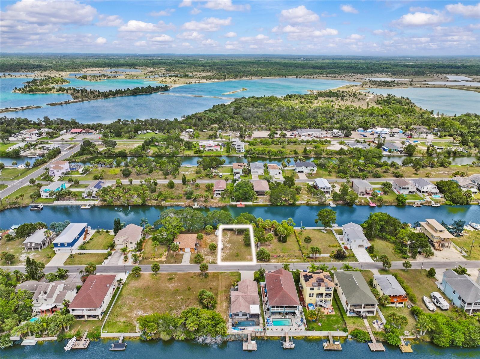HERNANDO BEACH - Land