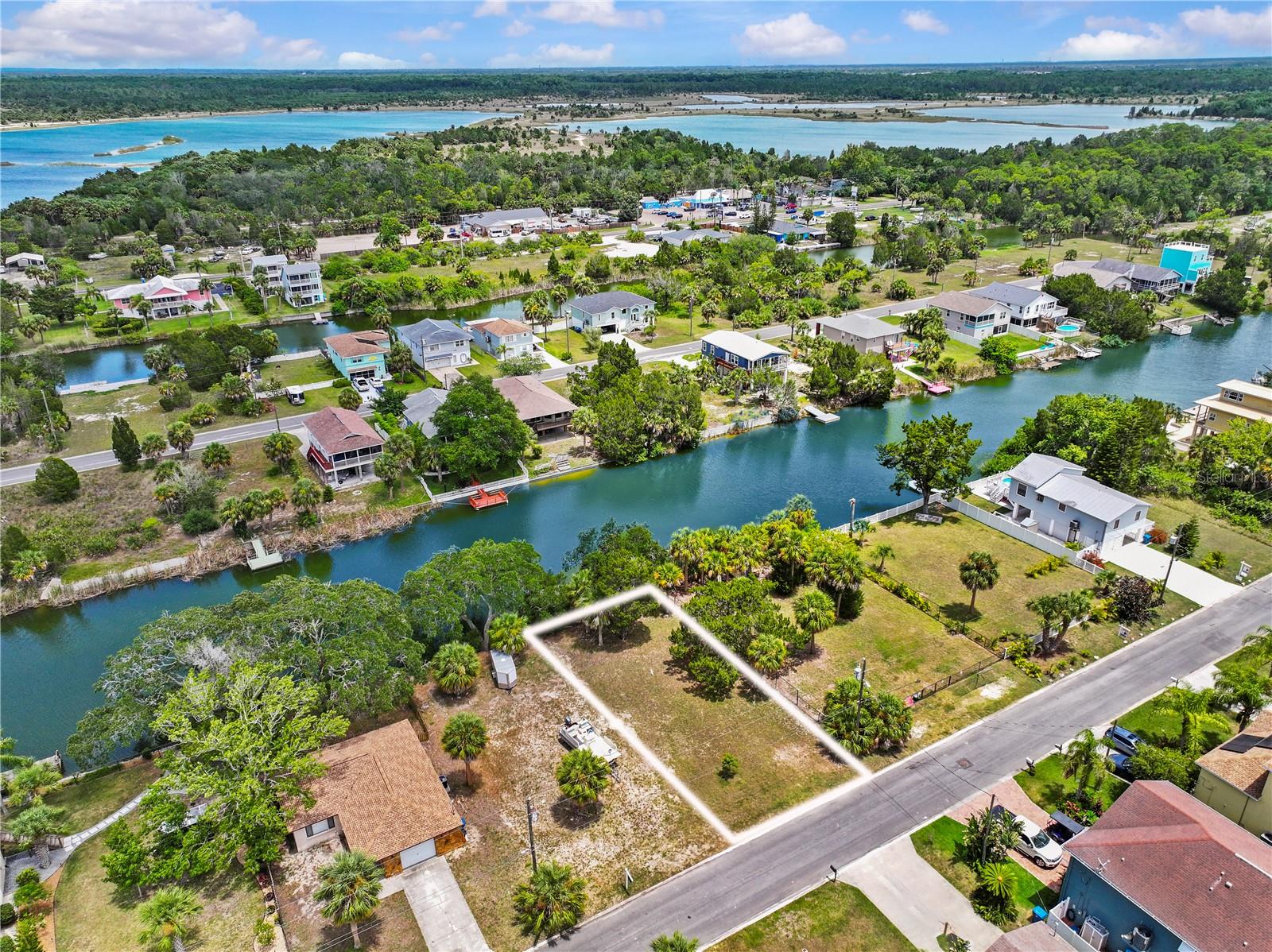 HERNANDO BEACH - Land