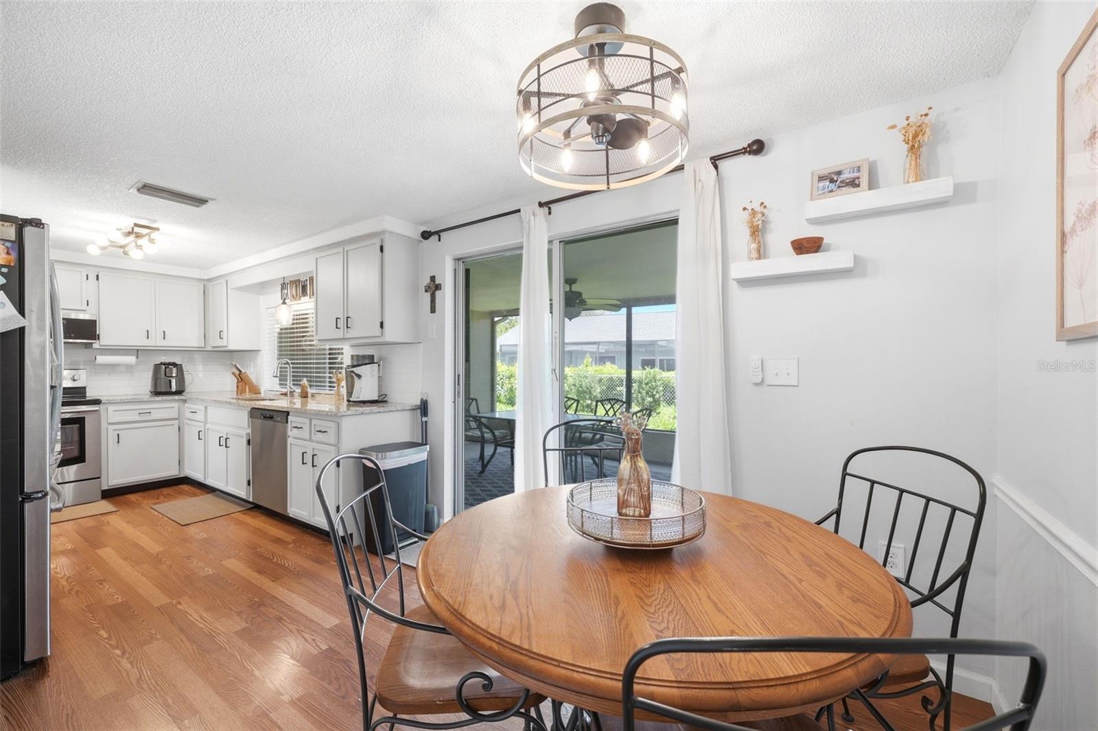 BEACON WOODS VILLAGE - Residential